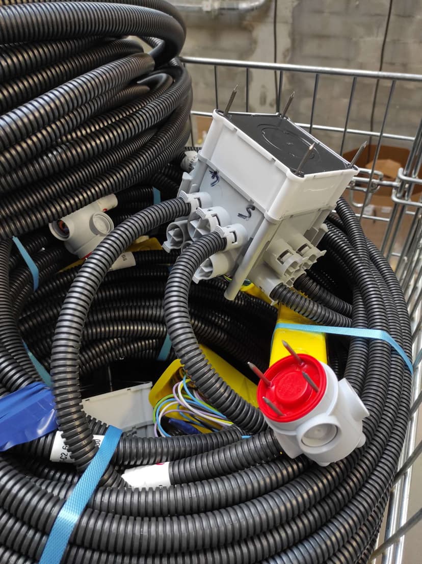 Pieuvre électrique boîte agro Suisse